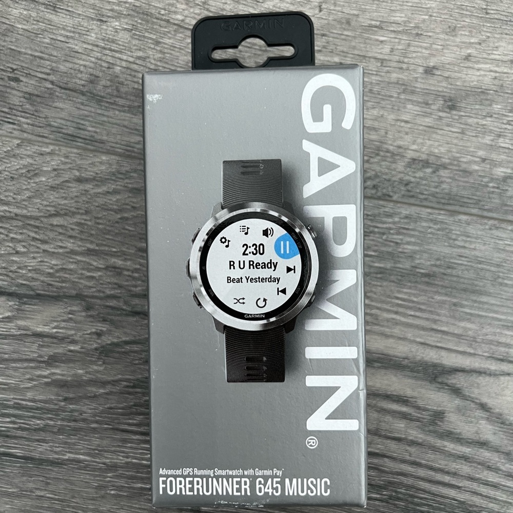 Garmin Forerunner 645 music